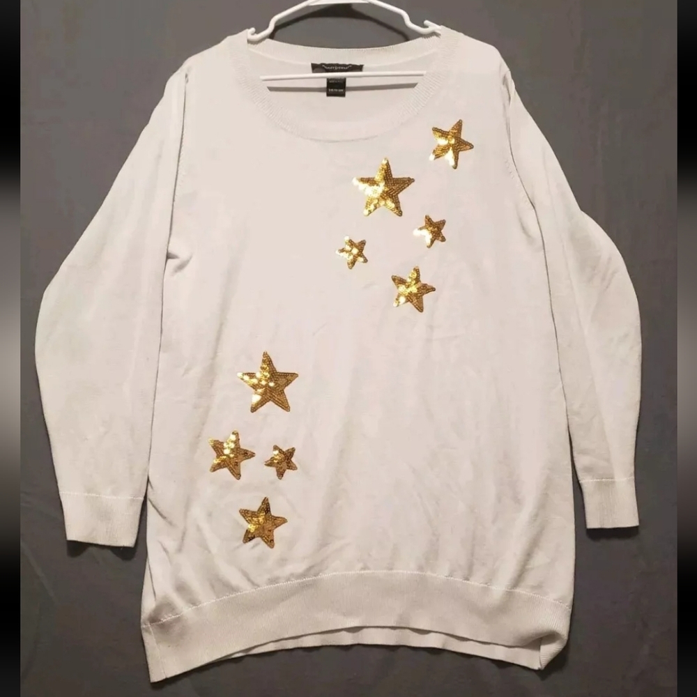 Ashley Stewart Size 18/20 White with gold Stars